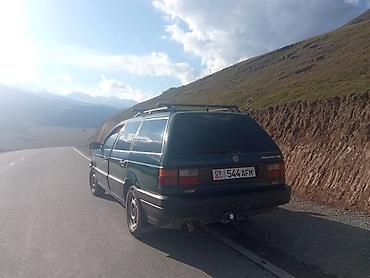 авто европа: Volkswagen Passat Variant: 1990 г., Механика, Бензин, Универсал — 6