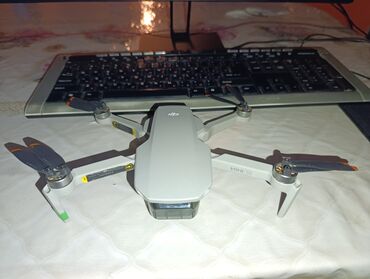 купить антенну для цифрового тв: Квадрокоптер DJI Mini 2 в компактном корпусе серого цвета, оснащенный