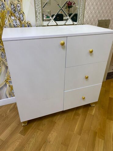 Gəzinti arabaları: Zara💫 mini dolab 💸 *Qiymət 110 azn* ✔️ Yaxşı vəziyyətdədir 📍Ünvan