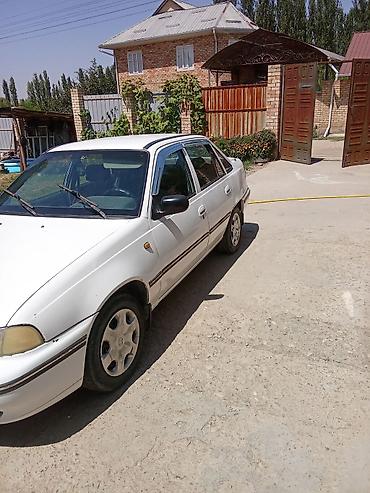 унаа тетиктери: Daewoo Nexia: 1996 г., 1.5 л, Кол менен иштөөчү, Бензин, Седан — 5