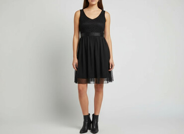 ekstrawaganckie sukienki wieczorowe: Women`s dress, size L