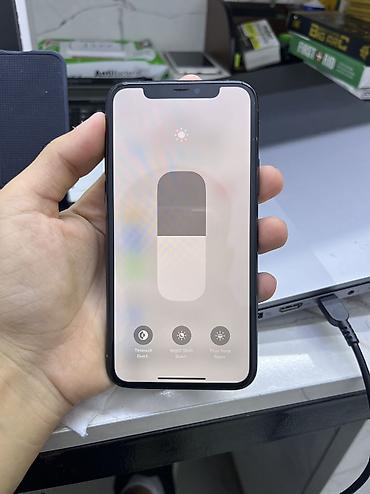 iphone 16 pro mac: IPhone 11 Pro, Б/у, 64 ГБ, Зеленый, Зарядное устройство, Защитное стекло, Чехол, 72 % — 4