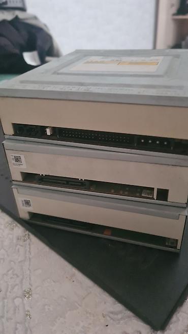 socket 1155: Встроенные оптические приводы для ПК (3 шт.) - Форм‑фактор: 5.25" — 2