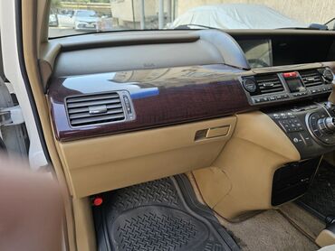 Honda: Honda Elysion: 2004 г., Автомат, Бензин, Минивэн — 11