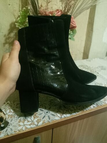 детские сапоги луноходы: Ölçü: 39, rəng - Qara, İşlənmiş