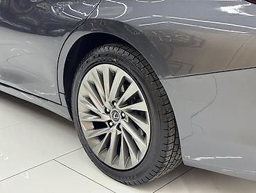 Lexus: Lexus ES: 2023 г., 2.5 л, Автомат, Гибрид, Седан — 9