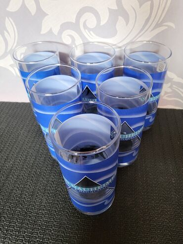 Čaše: Case nove vintaz univerzalne. Case bez ostecenja sve na njima je — 6