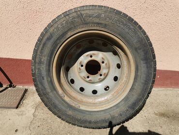Gume i felne: Guma KAMA 232 - 185/75R16 Lada 2121,21213,21214i Niva br.3. Polovno — 10