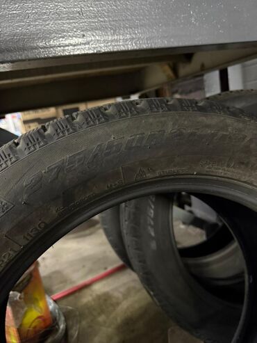 шины внедорожник: Шиналар 275 / 50 / R 21, Кыш, Колдонулган, Комплект, Жол тандабастар (АТ/МТ)