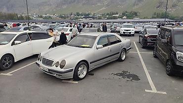 электра мото: Mercedes-Benz E-Class: 2001 г., 2.2 л, Механика, Дизель, Седан — 1