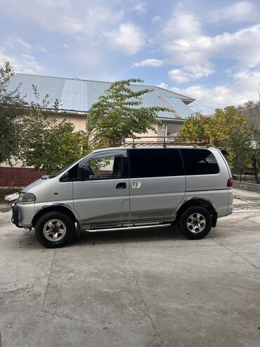 марк 2 2003: Mitsubishi Delica: 1996 г., 2.4 л, Автомат, Бензин, Внедорожник