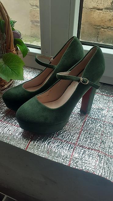Туфли: Yaşıl rəngli qadın dikdaban ayaqqabılar - Model: Mary Jane üslubunda — 1