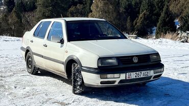 гур на гольф 2: Volkswagen Vento: 1996 г., 2 л, Механика, Бензин, Седан