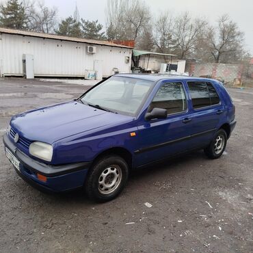 Volkswagen: Volkswagen Golf: 2025 г., Седан — 19