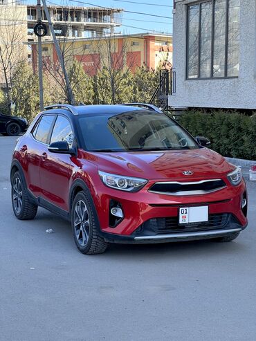 Kia: Kia Stonic: 2018 г., 1.4 л, Автомат, Бензин, Хетчбек