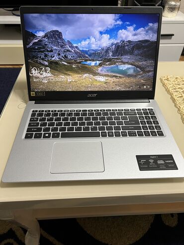 Računari, laptopovi i tableti: AMD A3, 4 GB OZU, 15.6 "