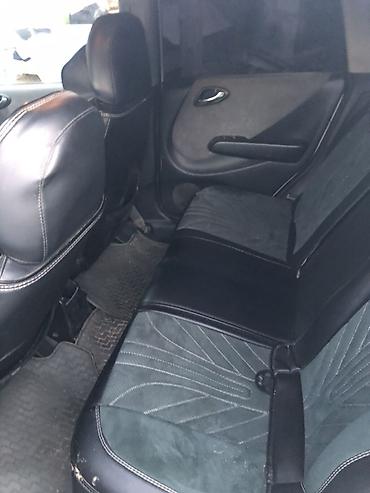 Унаа: Honda Fit: 2002 г., Автомат, Бензин, Хетчбек — 1