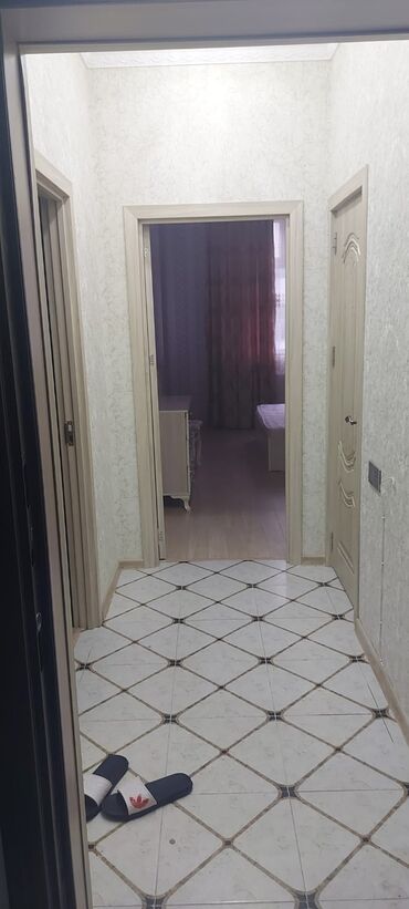 Uzunmüddətli kirayə mənzillər: 2 otaqlı mənzil – mebel və məişət texnikası ilə - Yataq otağı: iri — 12