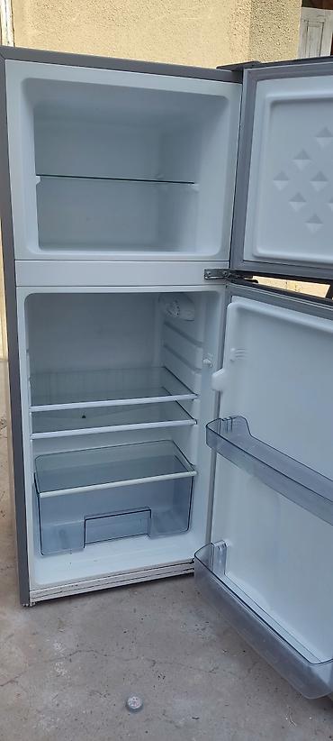 mini fridge: Холодильники с верхней морозильной камерой - Модели: серый AVEST и — 2