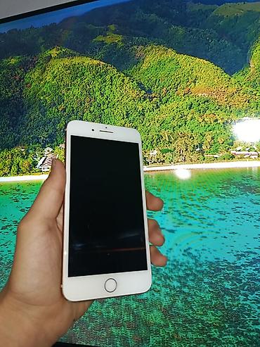 iphone 8 pilus: IPhone 8 Plus, Qızılı, Barmaq izi — 5