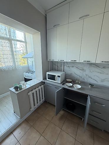 72: 3 комнаты, 72 м², Моссовет 106 серия, 3 этаж, Косметический ремонт — 9