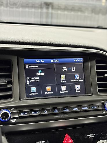 Hyundai: Hyundai Elantra: 2019 г., 2 л, Типтроник, Бензин, Седан — 9