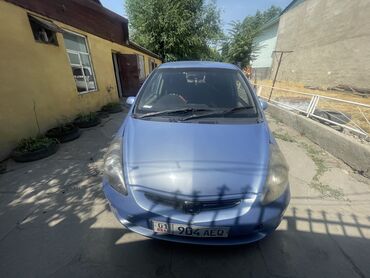 фит 3: Honda Fit: 2003 г., 1.3 л, Вариатор, Бензин, Седан