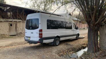 мотор на ист: Mercedes-Benz Спринтер: 2011 г., 2.7 л, Механика, Дизель, Бус