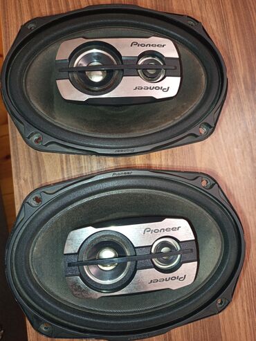 juzisound 1 цена: Б/у Pioneer Колонка, Тип - Акустическая, цвет - Черный
