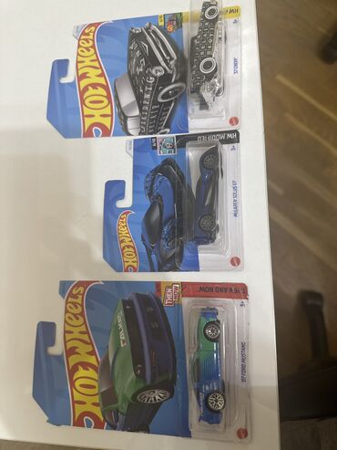 Oyuncaqlar: Hot wheels Ford Mustang 2007 Chevy 1957 Mclaren solus gt Tek tek de