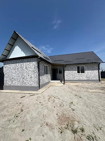 Продажа коттеджей и домов: 💫 Продаётся большой дом !!! 💫 Район : Кунтуу 📐 Площадь: 5 соток 📐 — 1