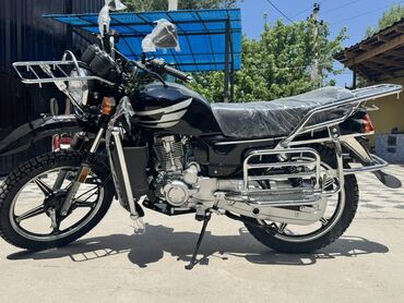 Мотоциклы: 200 куб. см, Бензин, Новый