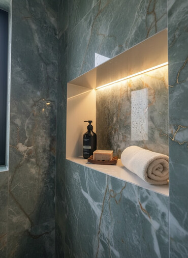 Укладка плитки: Подготовка стен для укладки, Подготовка стен для грунтовки, Резка плитки | Керамическая плитка, Керамогранитая плитка, Мозаичная плитка | Вертикальная укладка, Диагональная укладка, Горизонтальная укладка Больше 6 лет опыта — 1