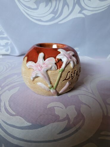 Ostali kućni dekor: Svecnjak nov rucni rad 80te. Svecnjak za okrugle i visoke svece — 1