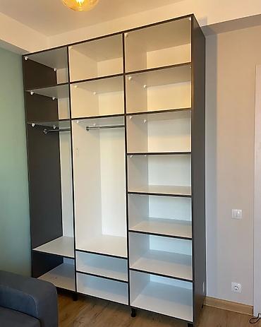 Шифоньеры, шкафы для одежды: Шифоньер, шкаф для одежды, Прямой at lalafo.kg — 21 Шифоньеры, шкафы для одежды: Шифоньер, шкаф для одежды, Прямой — 21