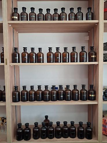 Готовый бизнес: Hazır ətir biznesi satılır .70 ədəd ətir kupşini . Ətir qabları — 4