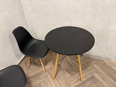 eames: Кухонный стол и стул, Б/у, цвет - Черный — 3