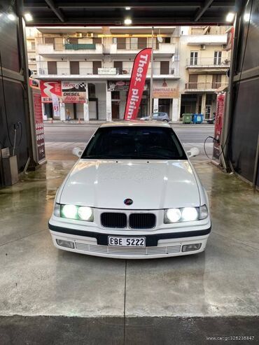 BMW 316: 1.6 l. | 1992 έ. | | Χάτσμπακ