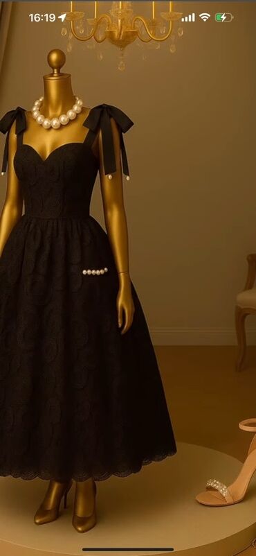 Ziyafət donları: Mağaza bağlandığı üçün Geyimlər maya dəyərindən aşağı satılır 30 azn — 18