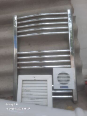 Mətbəx kranları: Paslanmayan poladdan hazırlanmış dəsmal radiatoru, hamam otaqları və