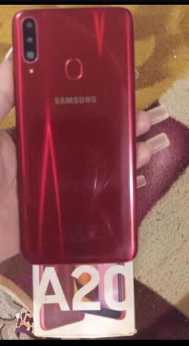 samsung s4 mini ekrani: Samsung A20, rəng - Qırmızı, Sensor