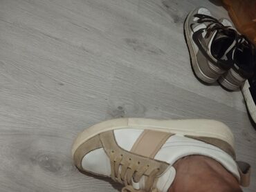 Туфли: Туфли 37-38 кожа, кроссы, цены разные, разные размеры, кожаные по 250 — 4