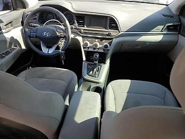 Avtomobil alışı: Hyundai elantra bez kraska bez detal fevral ayinin 24 de bakida olacaq — 8