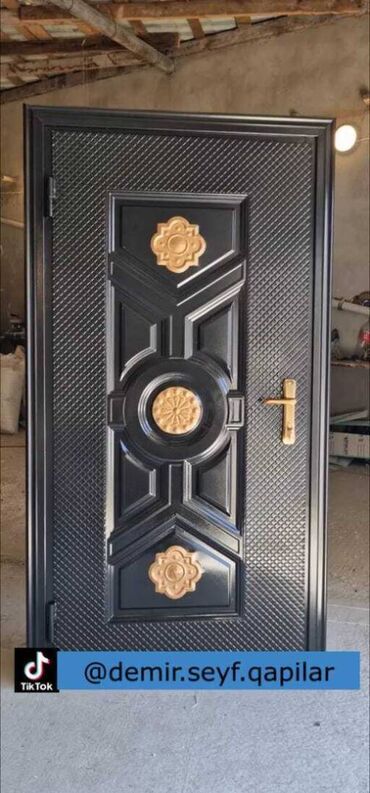 Giriş qapıları: Seyf qapılar Münasib qapılar Dəmir qapı Ev qapıları Çol qapısı — 15