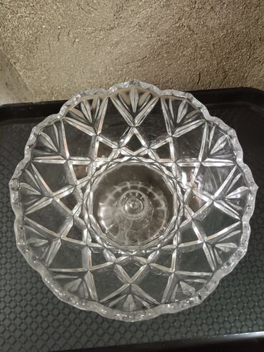 Konfet qabları: Kvars/şüşə kəsim naxışlı qab dəsti - 2 ədəd şəffaf kəsim naxışlı qab — 5