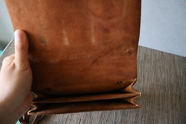 Антиквариат: Офицерский/полевой кожаный планшет 1940х гг. Состояние на фото, следы — 4