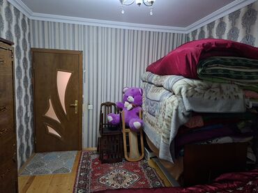 Uzunmüddətli kirayə mənzillər: Yeni Günəşli qəsəbəsi D massivi 11ci binada, Ballı marketin üstündə — 8