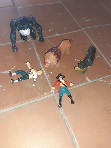 Oyuncaqlar: Sabirabada qedimi maşın satlır — 12