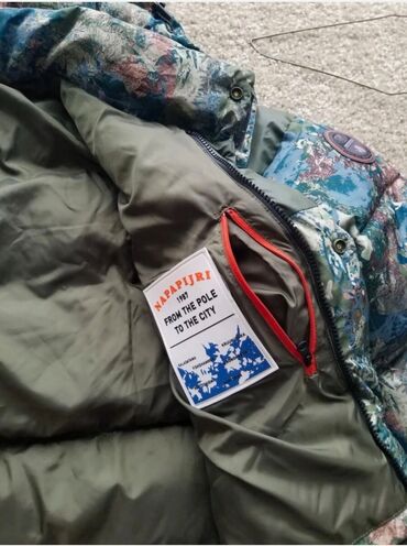 Kurtkalar: Napapijri kurtka. Olchu L.
Oz qiymeti 650 avro. Satilir 350 azn a -da lalafo.az — 7 Kurtkalar: Napapijri kurtka. Olchu L.
Oz qiymeti 650 avro. Satilir 350 azn a — 7