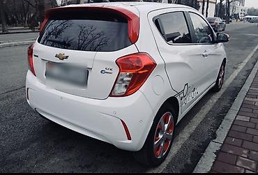 Chevrolet: Chevrolet Spark: 2016 г., 1 л, Вариатор, Бензин, Хэтчбэк at lalafo.kg — 6 Chevrolet: Chevrolet Spark: 2016 г., 1 л, Вариатор, Бензин, Хэтчбэк — 6